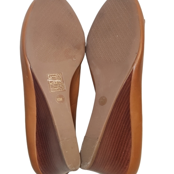TORY BURCH BROWN LEATHER REVA LOGO WEDGE PUMP SZ US 11M - Picture 6 of 15